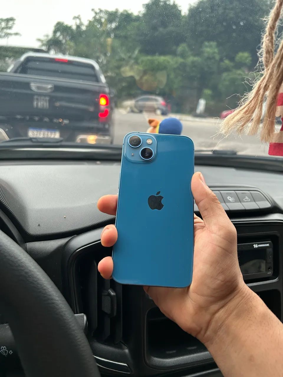 iPhone 13 impecável 