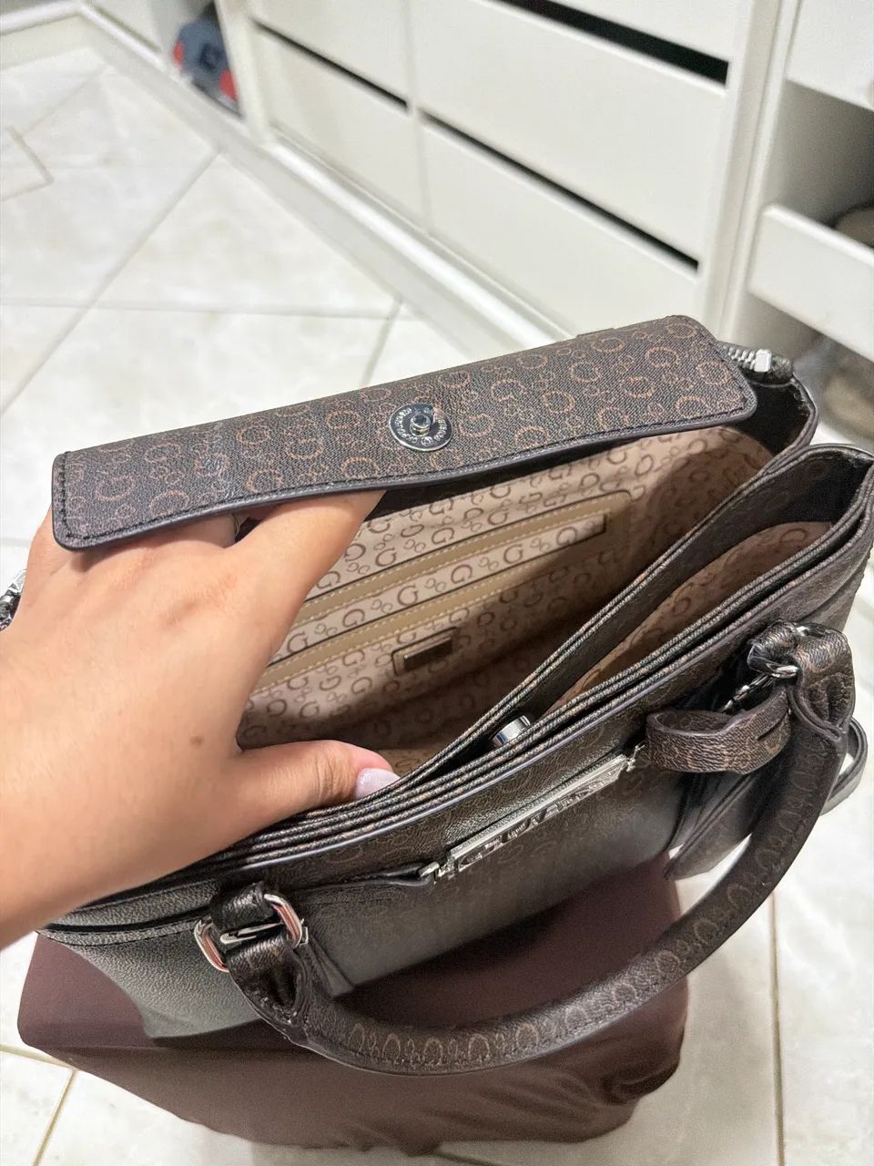 Bolsa Guess Original - Comprada nos EUA - Nunca Usada - Foto 3