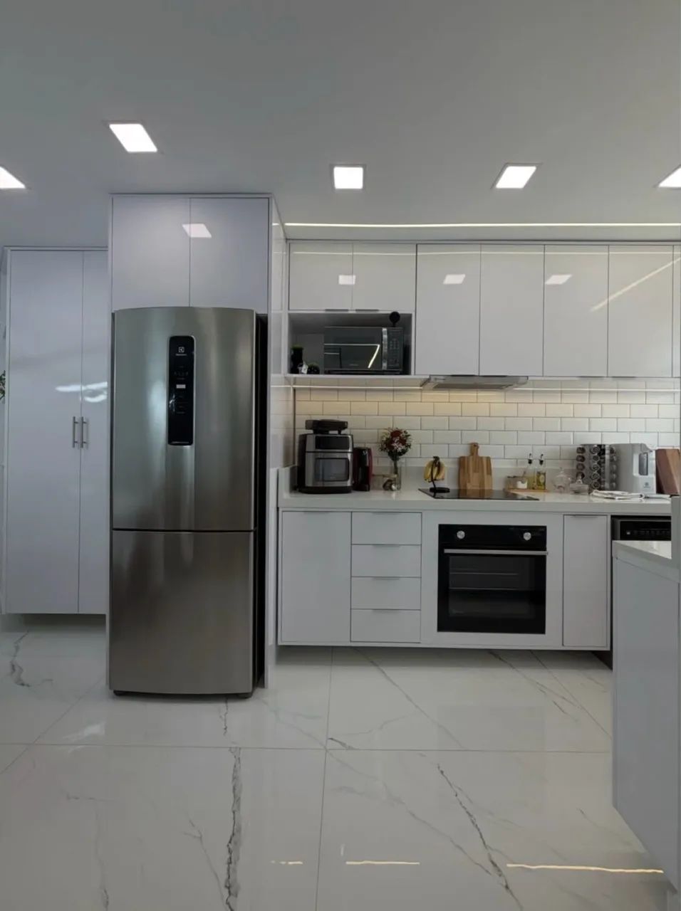 Apartamento Dois Quartos e Varanda Gourmet | Totalmente Planejado | Pronto para Morar - Foto 2