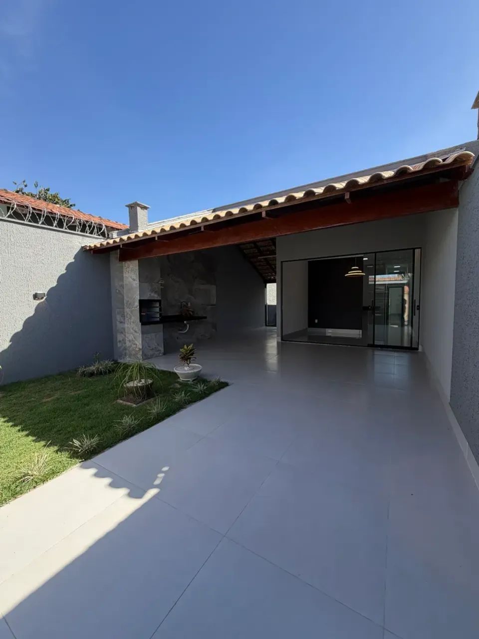 Casa 3/4 com suite - Acabamento Premium