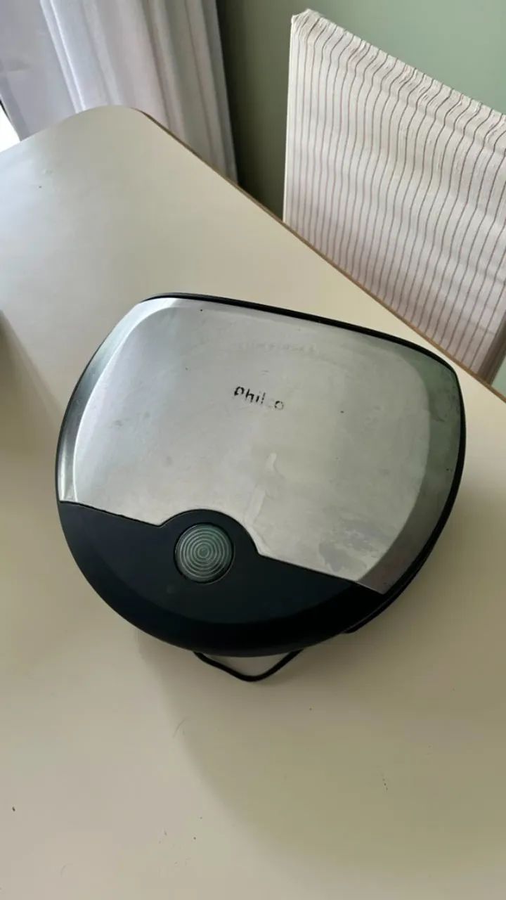 Sanduicheira e grill elétrico