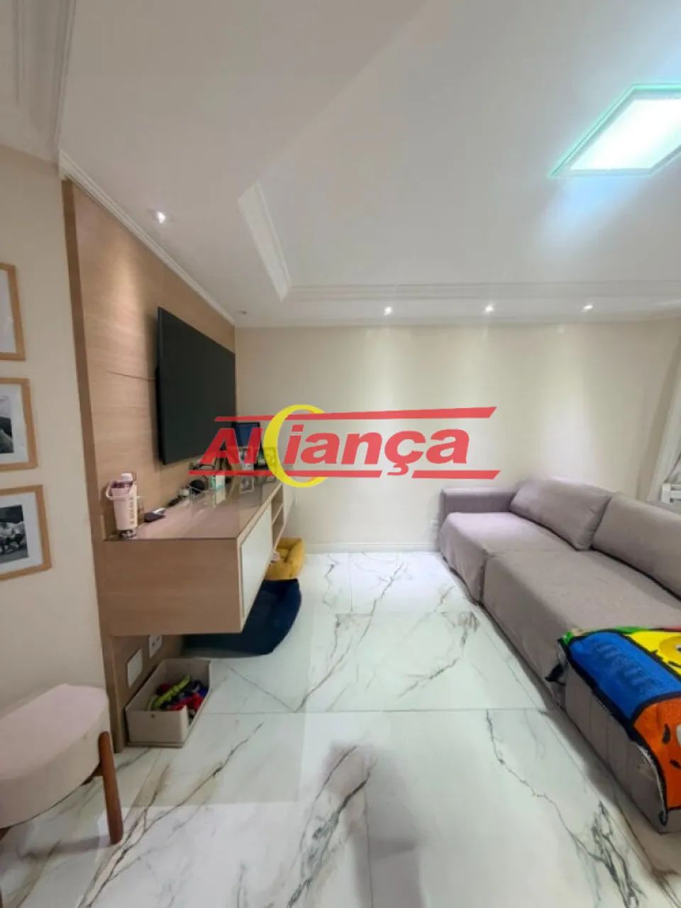 Apto com 170 m²-03 suites -2 vagas - Foto 3