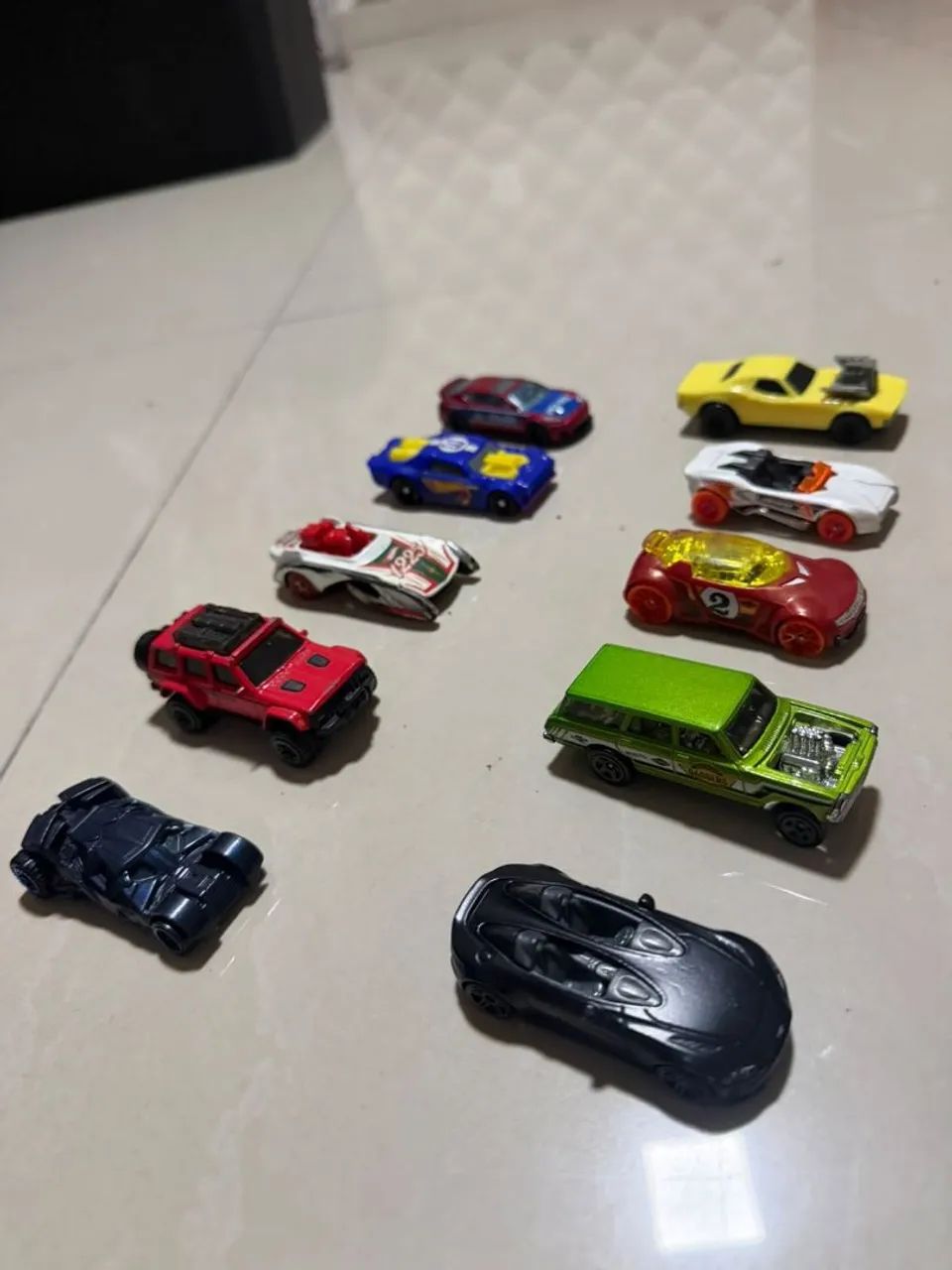 LOTE COM 10 CARRINHOS HOTWELLS  - Foto 4