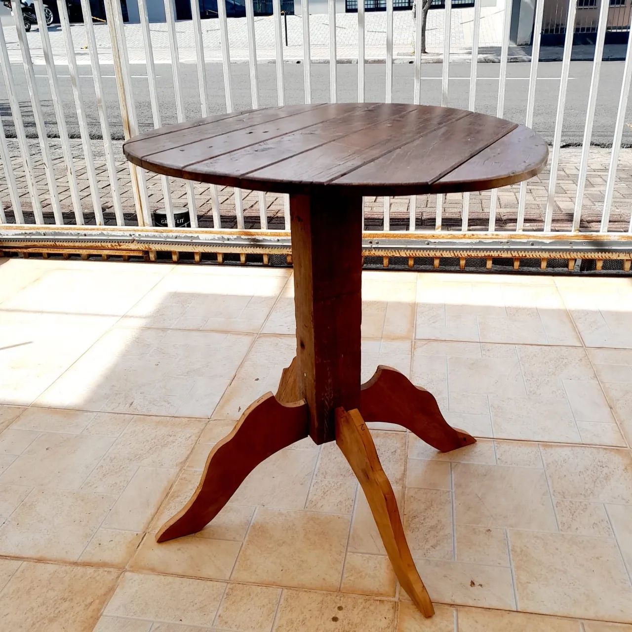 Mesa peroba 