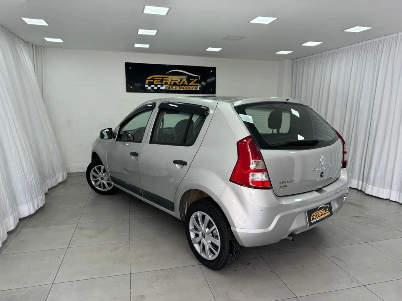 Renault Sandero Expression Flex 1.6 16V 5P 2012 - Foto 2