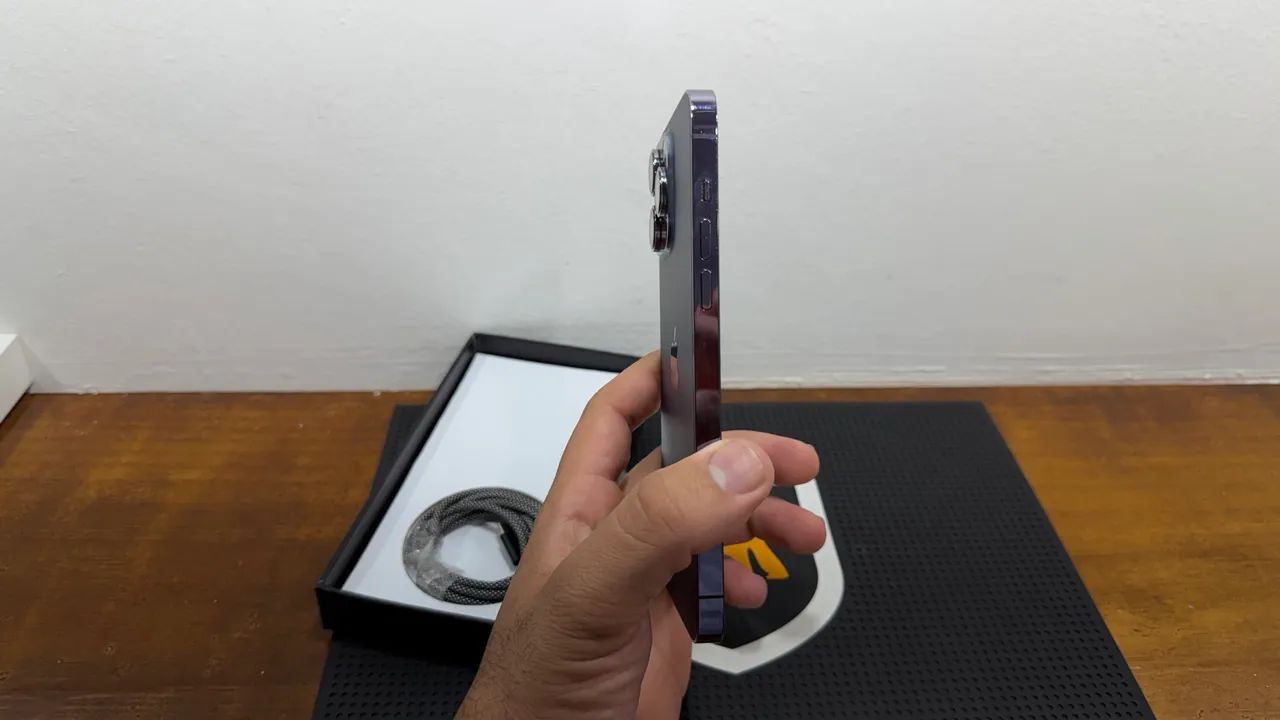 IPhone 14 Pro Max 128GB - roxo  - Foto 3