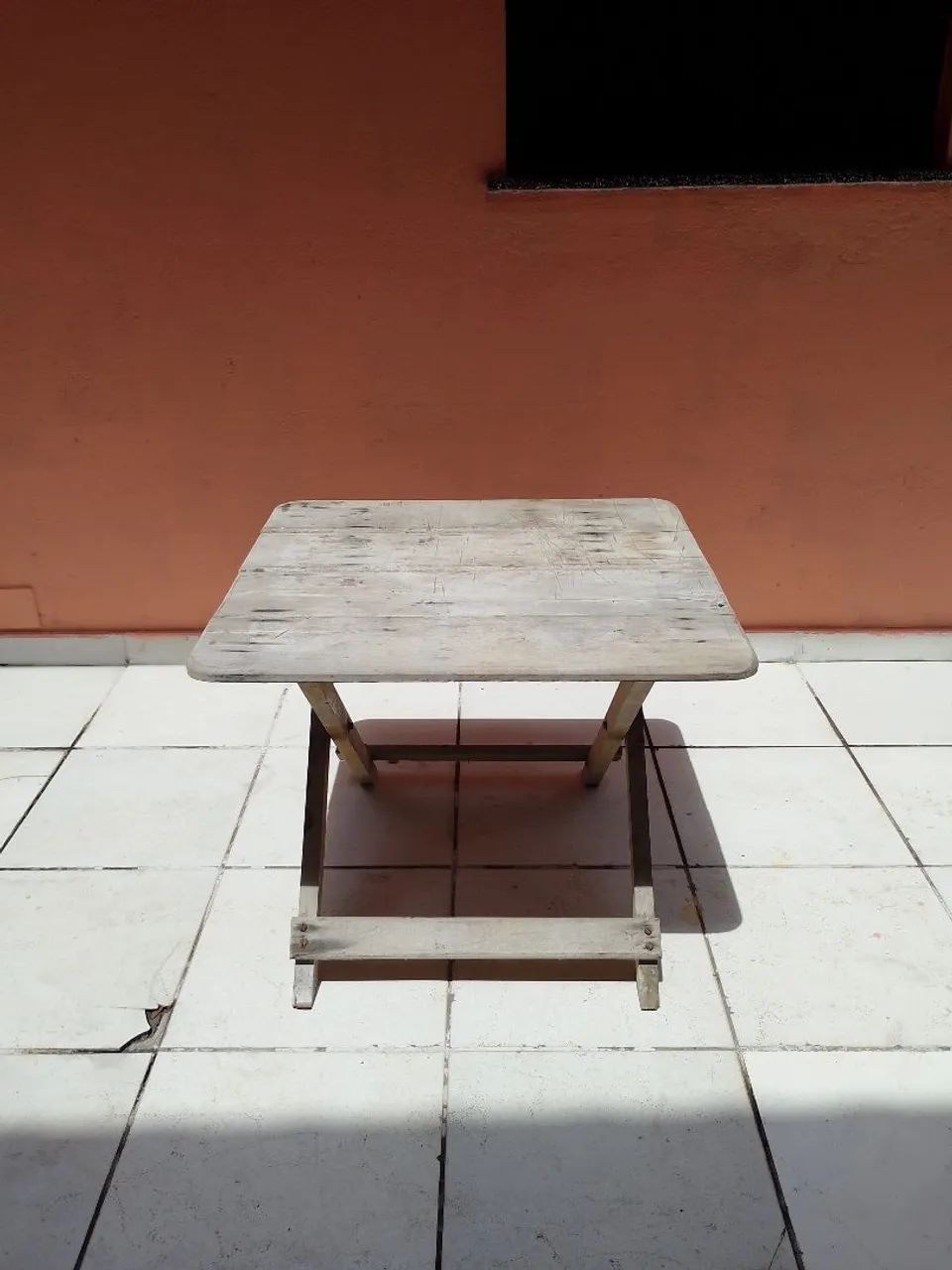 Mesa de Madeira Dobrável Usada - Foto 3