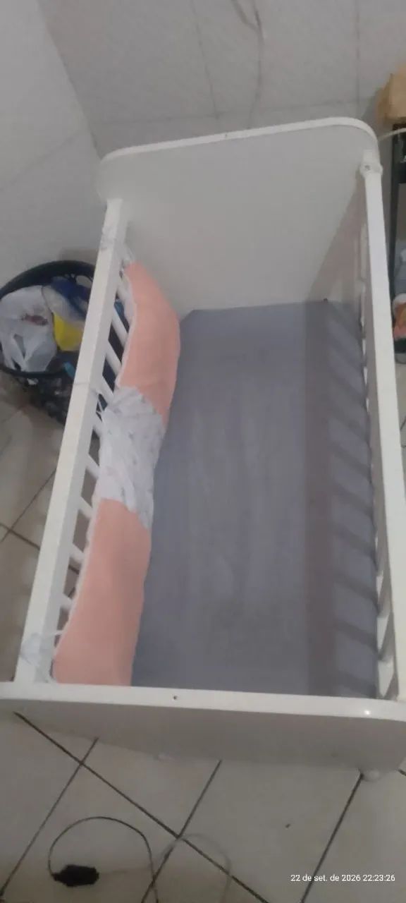 Vendo mini berço com colchão  - Foto 2