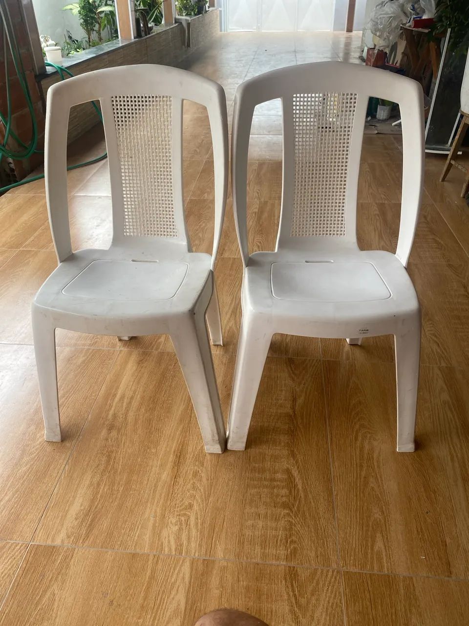 cadeira de plástico reforçada 