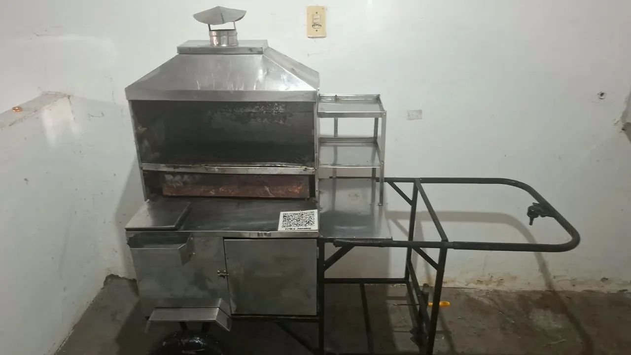 Carrinho de espetinho 
