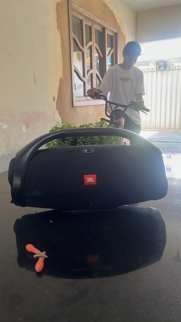 Bombox 2