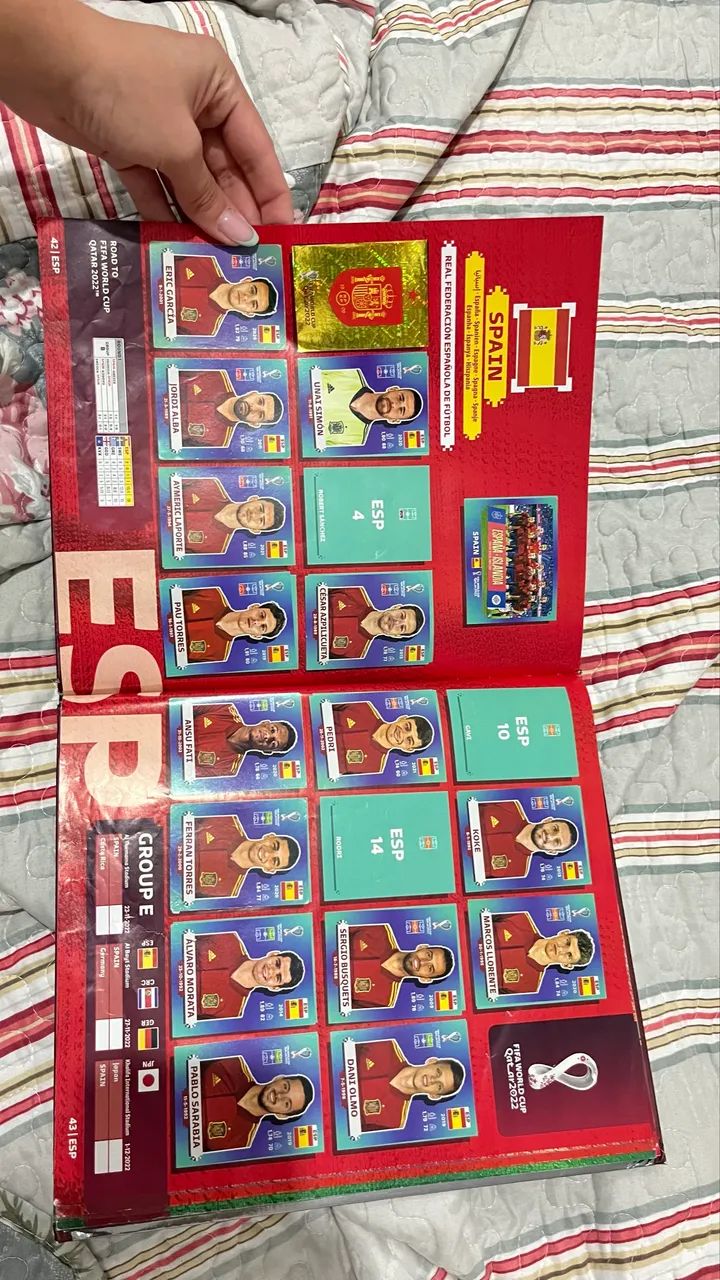 Álbum capa dura- copa do mundo 2022 - Foto 6