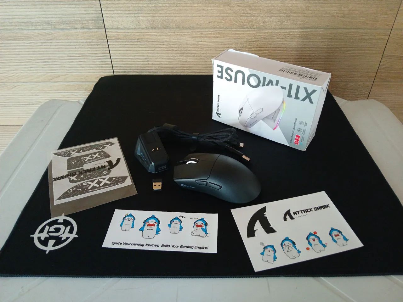 Kit Attack Shark x11, Teclado Machenike K500A-B84, Mousepad e fone QKZ ...