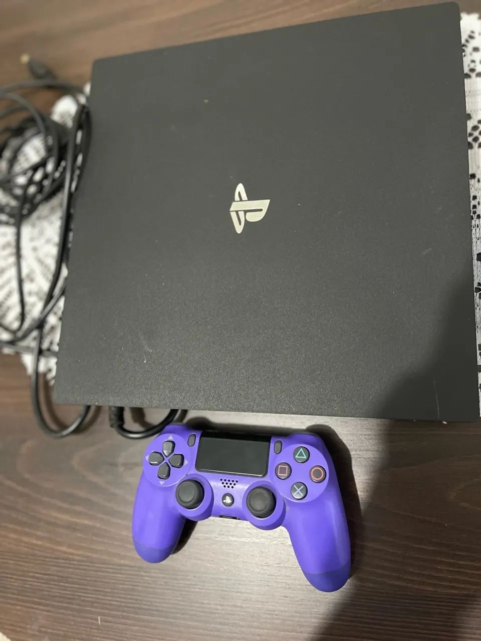 PlayStation 4 Slim 