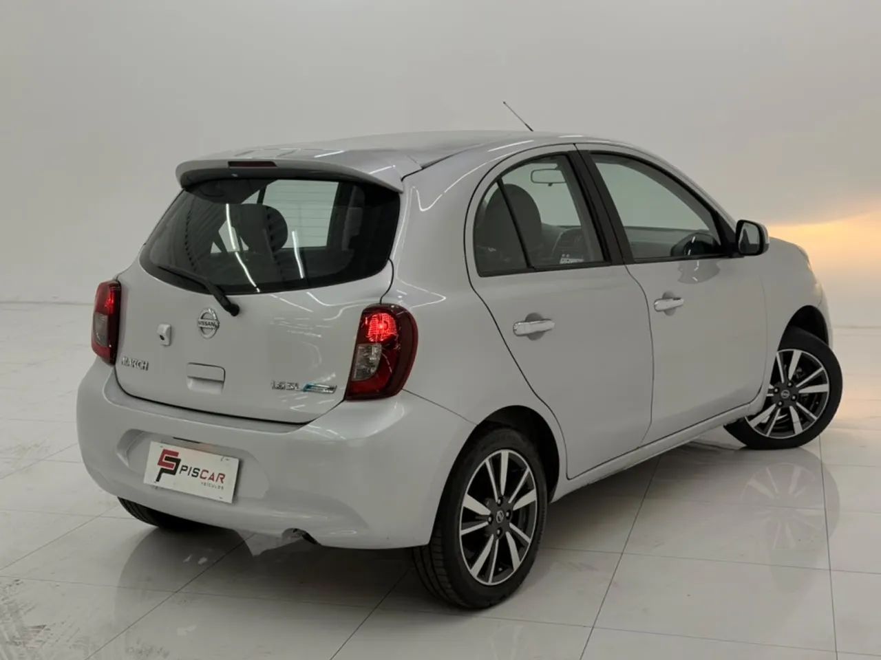 Nissan March 2017 - Foto 5