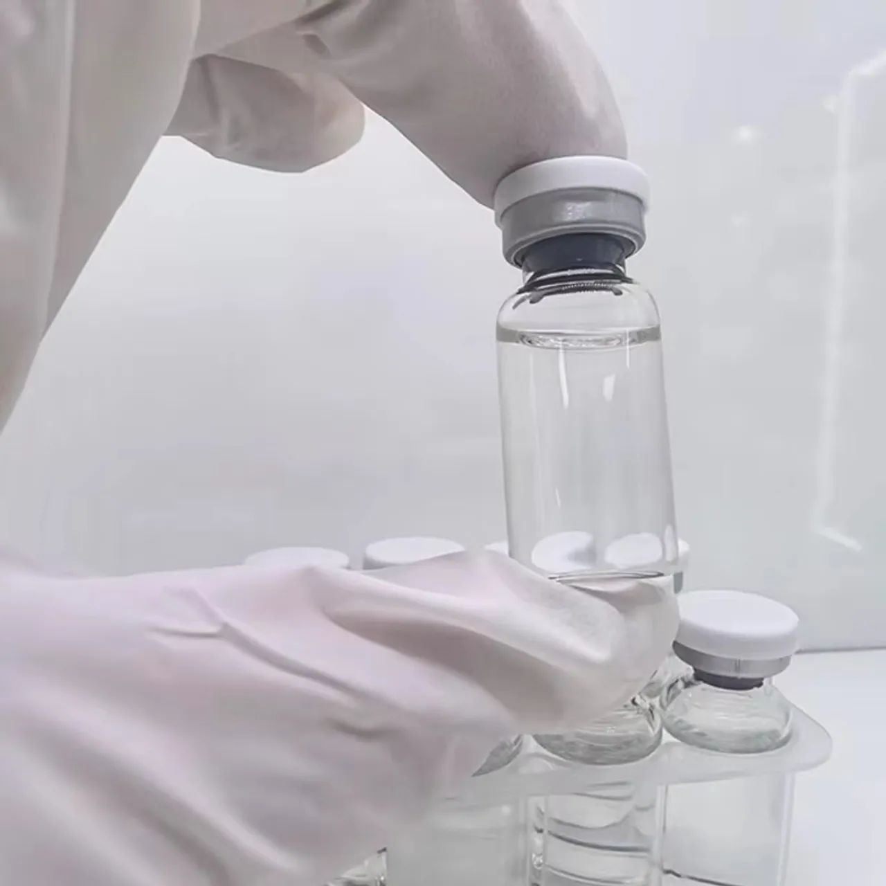 Agua bacteriostatica para peptideos
