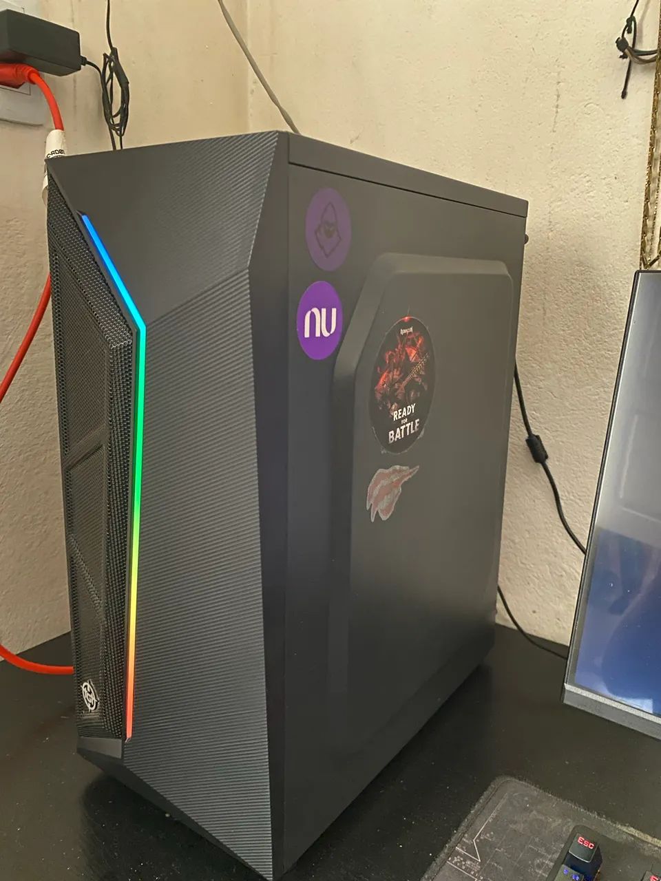 PC Gamer i3-10100F + GTX 1650 4GB + 16GB RAM e 256ssd acompanha