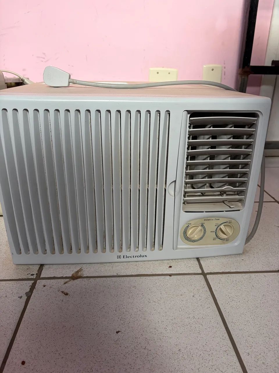 Ar condicionado de janela