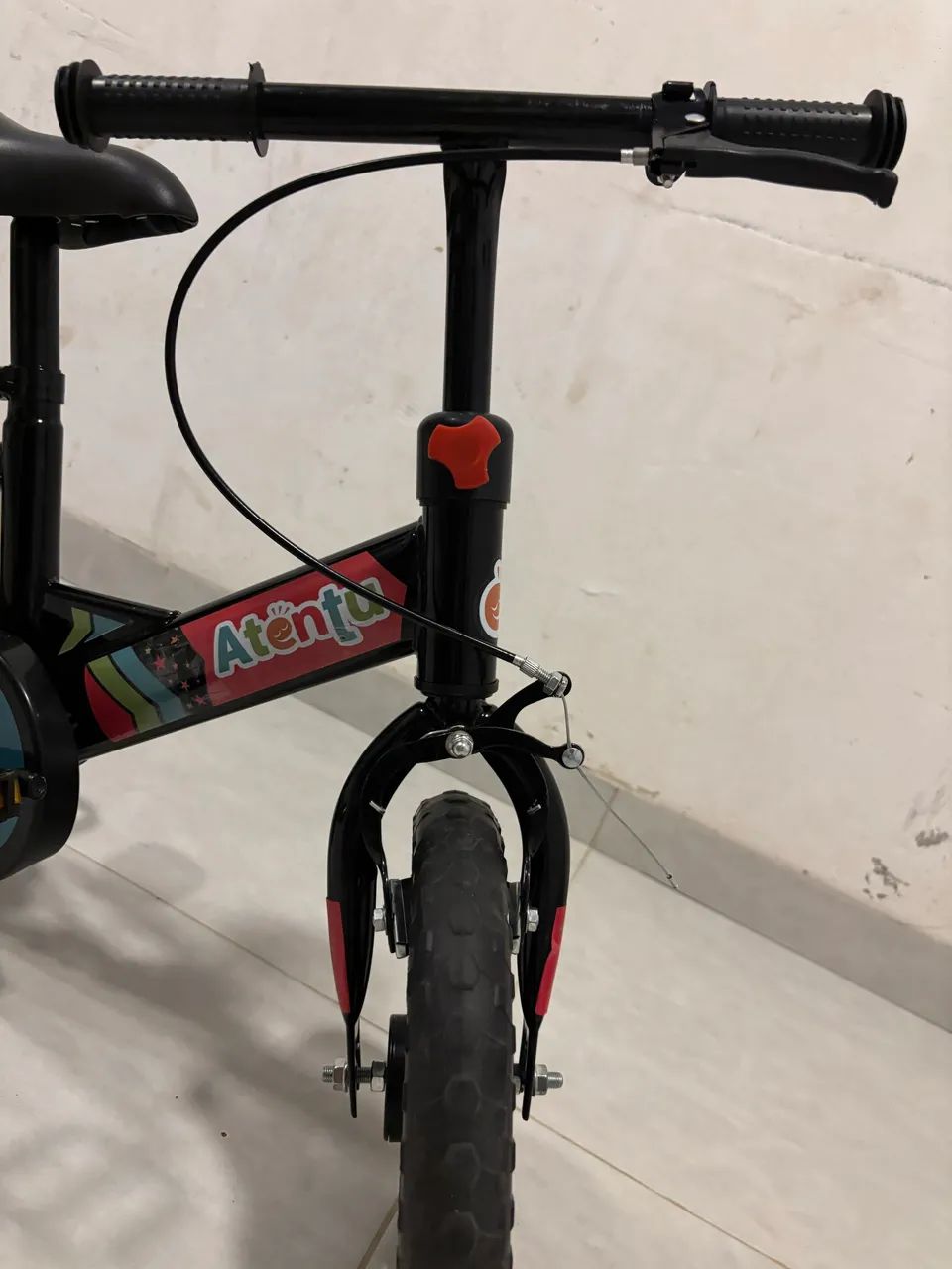 Vende-se bicicleta aro 12 - Foto 5
