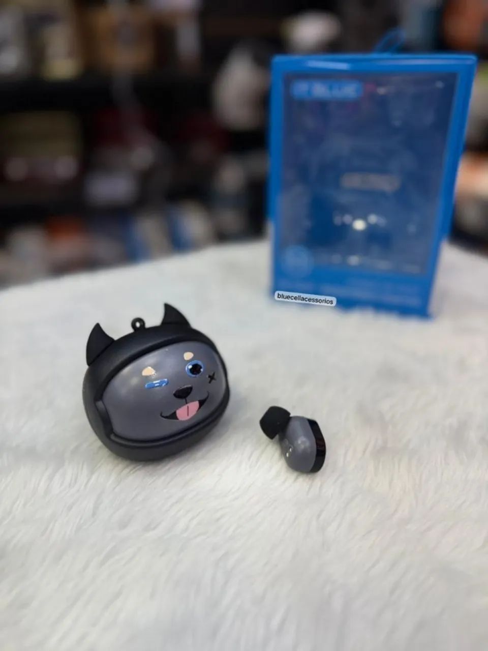 Fone de ouvido Bluetooth Carinhas