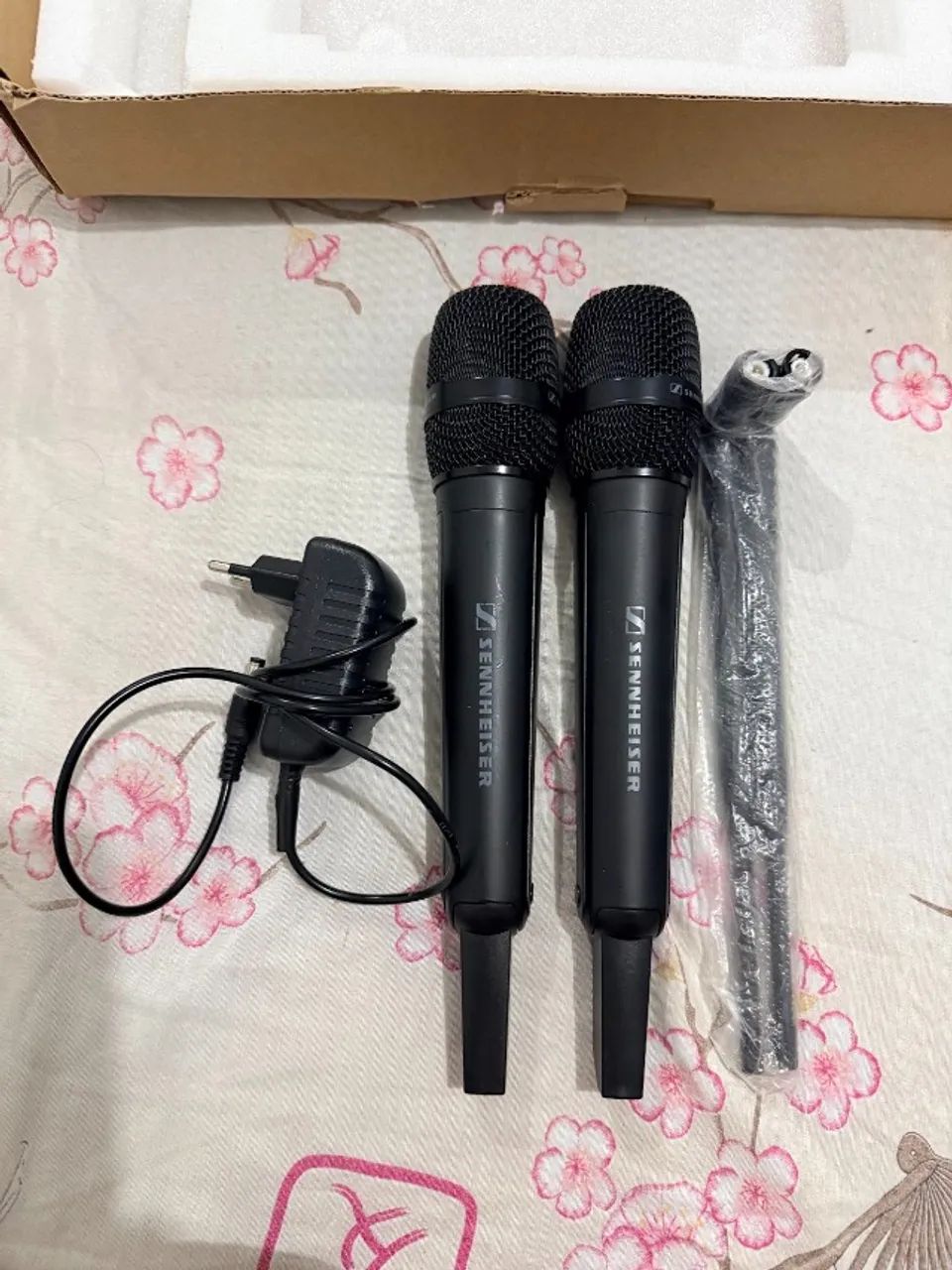Microfone Sennheiser EW 135G4 Duplo Sem Fio De Mao - Foto 3