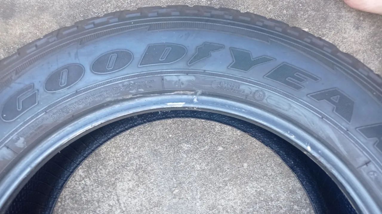 Pneu 255/60 R20 - Foto 3