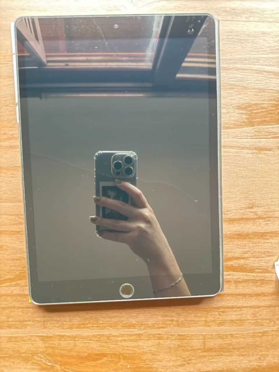 iPad 9ª Geração Wi-Fi 64GB Cinza-Espacial A2602 - Tablets e E
