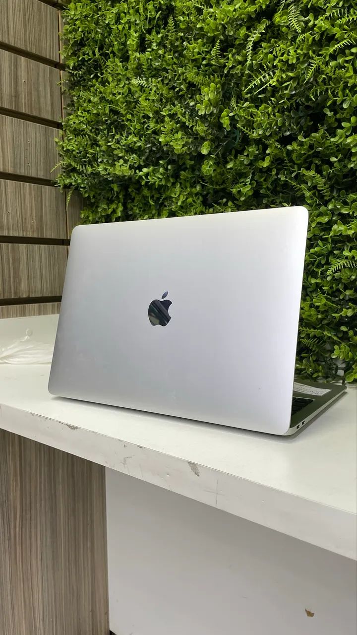 MacBook Air M1 256GB/8GB - Prata - Notebooks - Residencial
