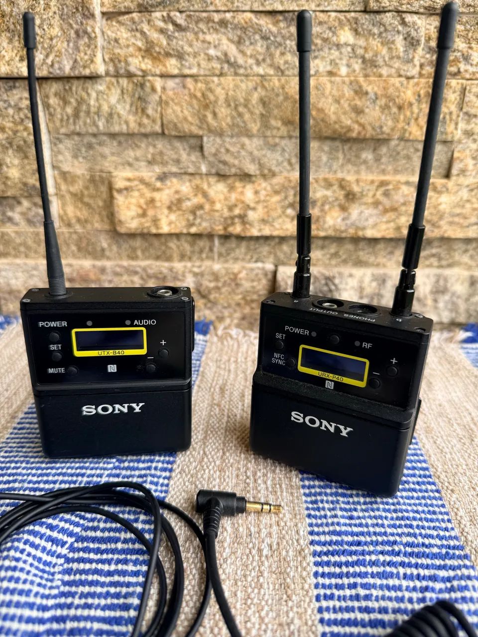 Microfone Lapela Sony B40 + URXP40