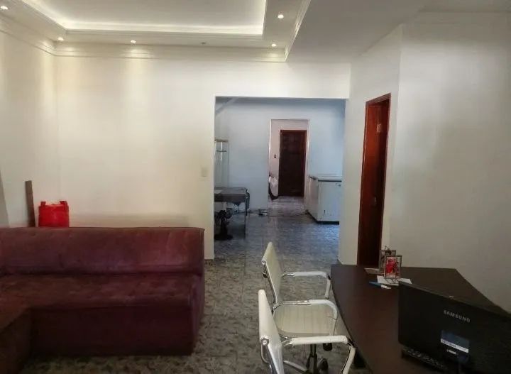 Excelente casa no Catiapoã 