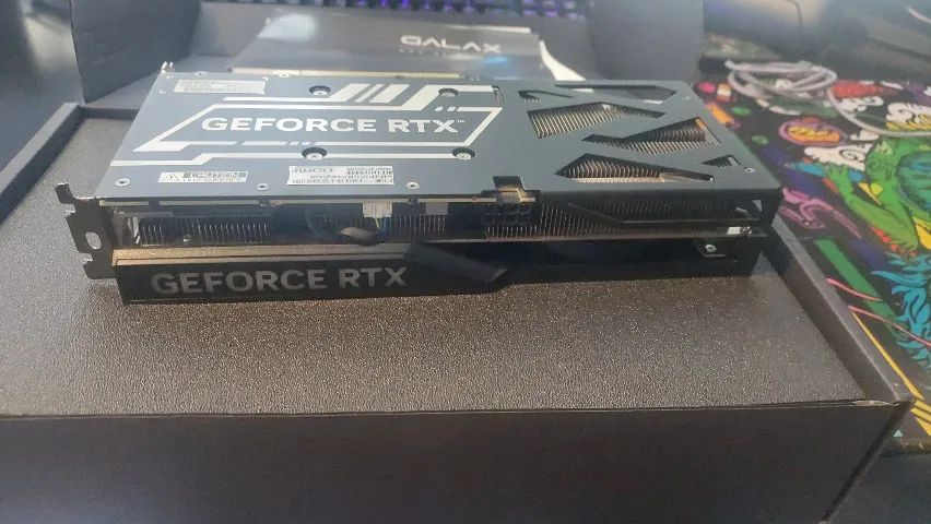Galax GeForce RTX 4060 Ti 1-Click OC 8GB - Foto 4