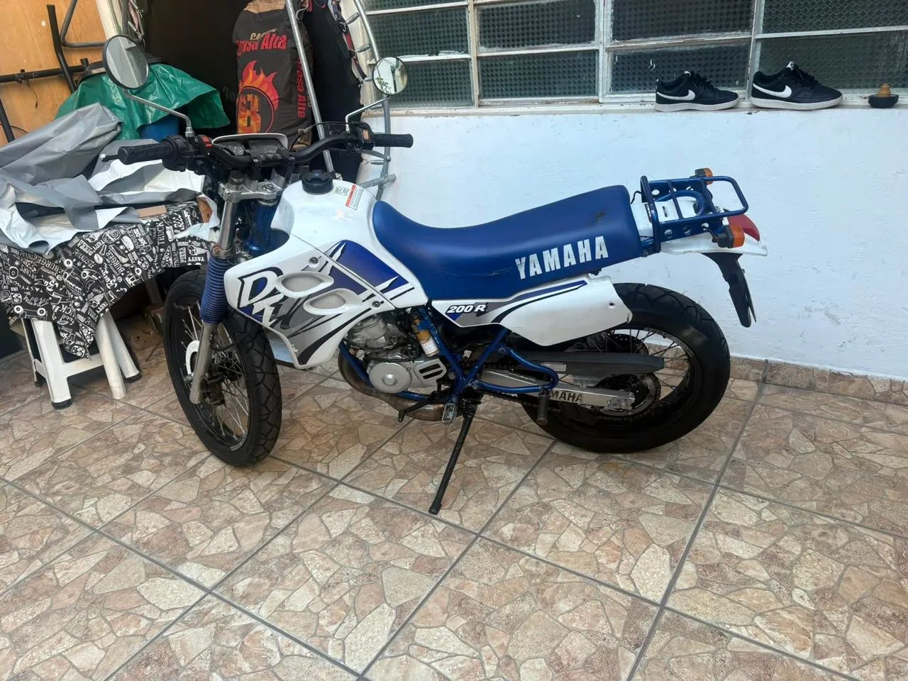 DT200R 1996