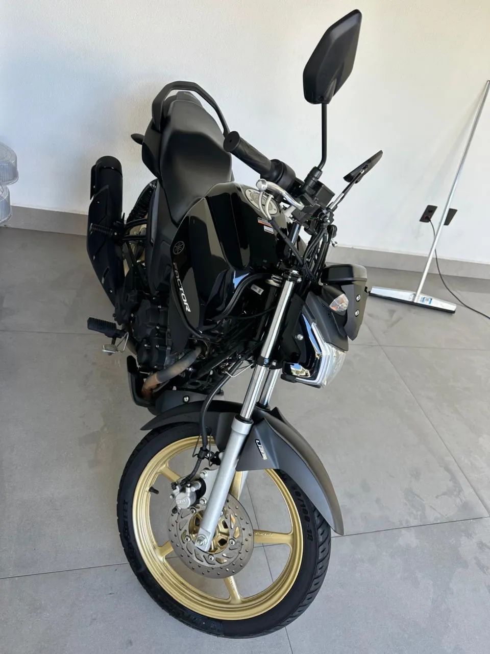 Vendo Yamaha dz 150 . 2026 - Foto 3