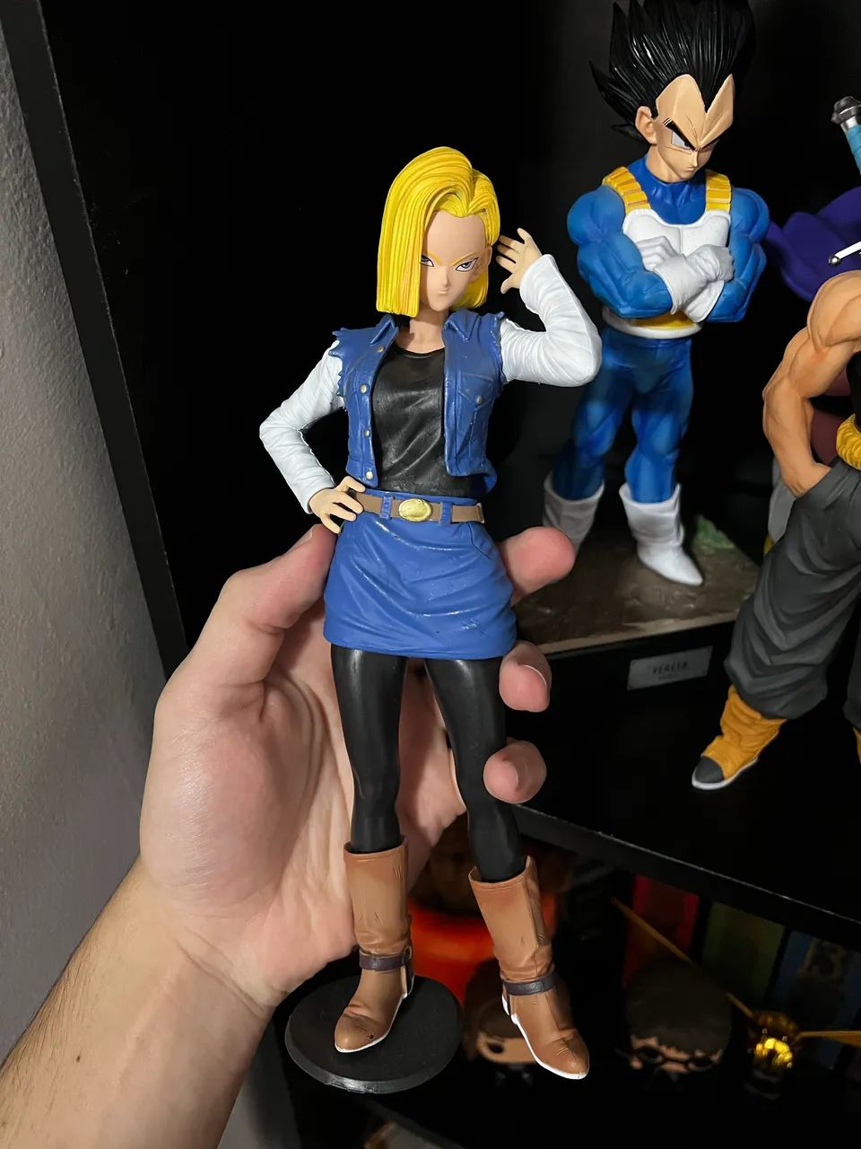 Action Figure Androide 18