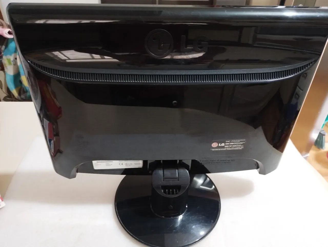 Monitor LG Flatron W1952TQ-PF - Foto 3
