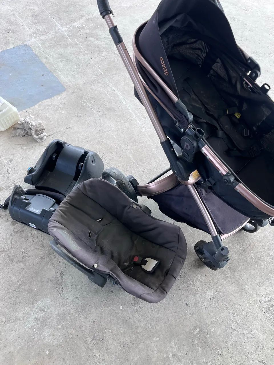 CARRINHO DZIECO ROSE COM BEBE CONFORTO E BASE  - Foto 2