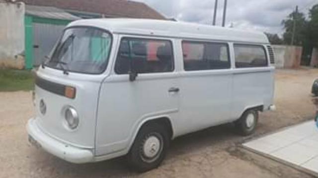 Vendo kombi - Foto 2