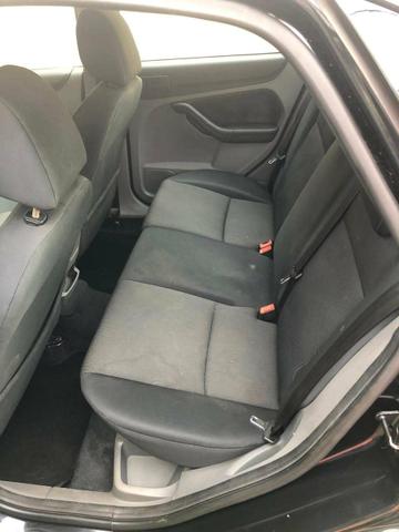 Focus sedan 2.0 automático - Foto 13