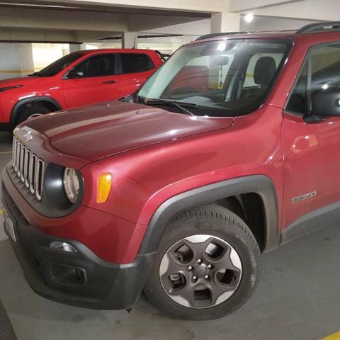 Jeep Renegade Longitude 1.8 - Foto 4