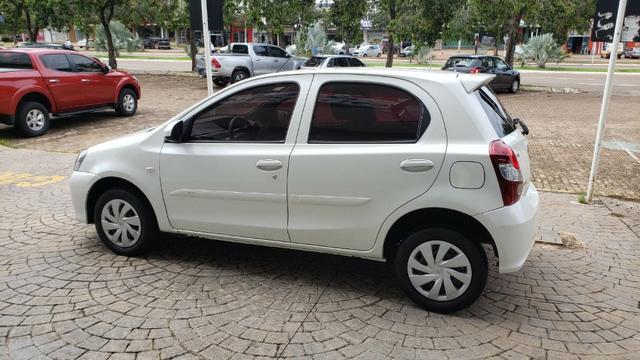 Etios X 1.3 AT 2018/2019 - 67.000km - 46.000,00 - Foto 4