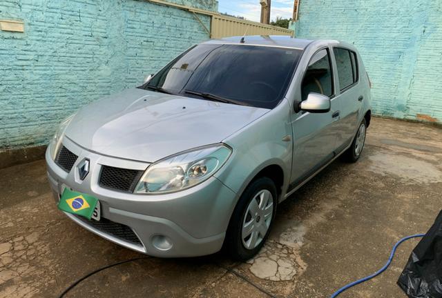 Carro Sandero 1.6 - Foto 2