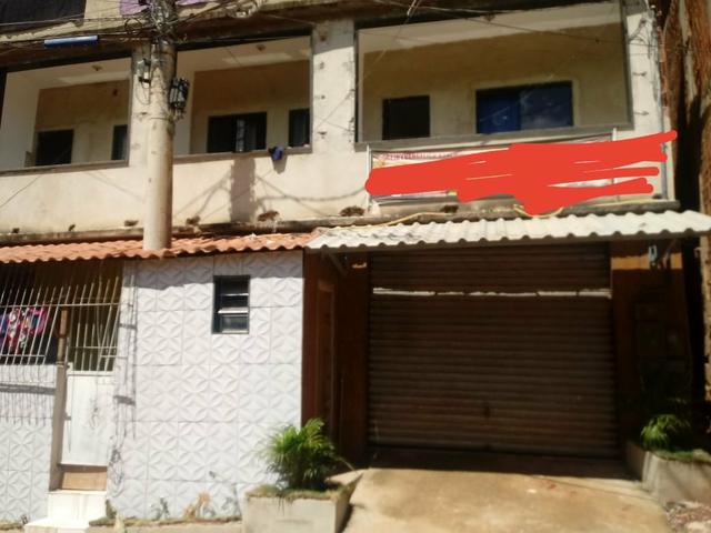 Vendo Casa enorme!!