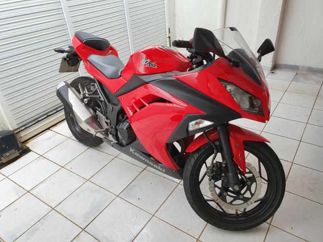 Kawasaki Ninja 300 - Foto 2