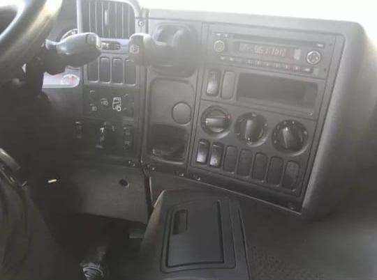 Iveco baú 2015 - Foto 2