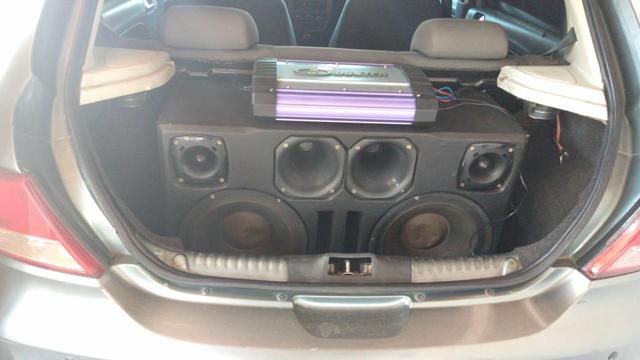 Som automotivo