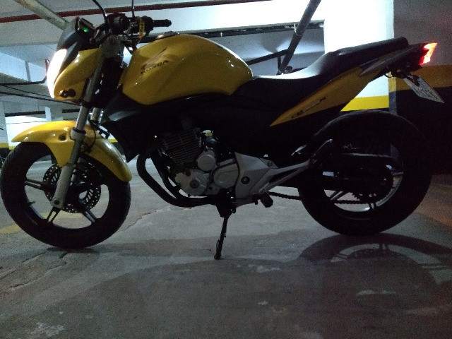 Honda CB300R para Troca - Foto 4