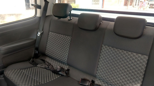 Saveiro Trendline 1.6 CD 2015 Volkswagen - Foto 4