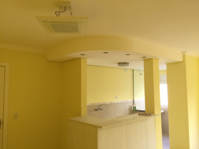 Apartamento 2d com garagem no Guarujá