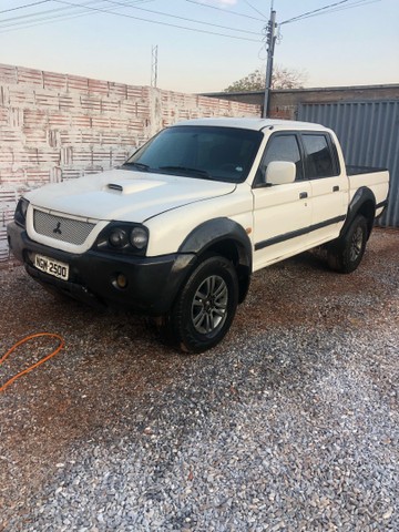 L200 SPORT HPE 4X4