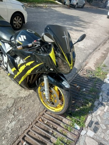 VENDE-SE SUSUKI BANDIT 1200CC